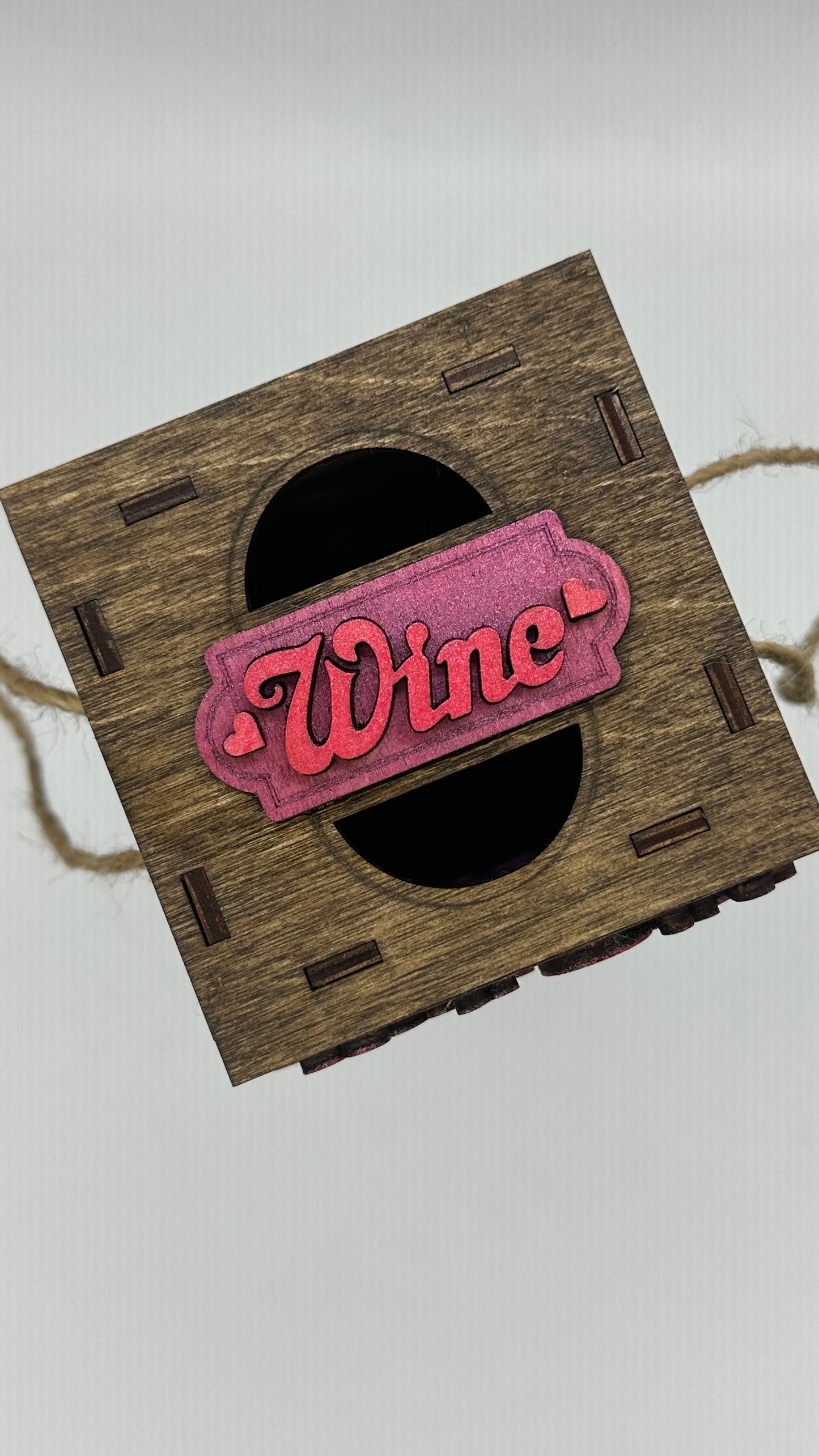 Original Heart Wood Wine box w/ Charm